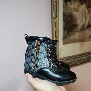 Mk Toddler Boots Size 7 Used Condition